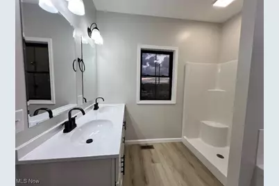 936 Miller Avenue SW, Sugarcreek, OH 44681 - Photo 11