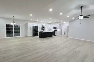 936 Miller Ave SW, Sugarcreek, OH 44681 - Photo 3