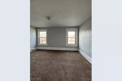 459 Wooster Road N, Barberton, OH 44203 - Photo 23