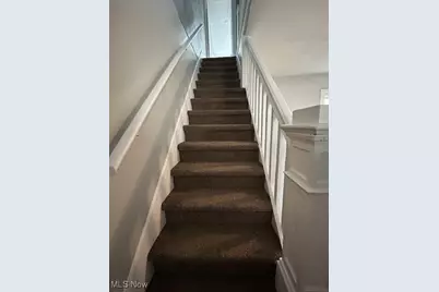 459 Wooster Road N, Barberton, OH 44203 - Photo 15