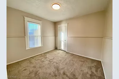 581 Schiller Avenue #1, Akron, OH 44310 - Photo 9