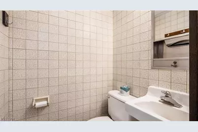 830 Bethesda Drive, Zanesville, OH 43701 - Photo 25