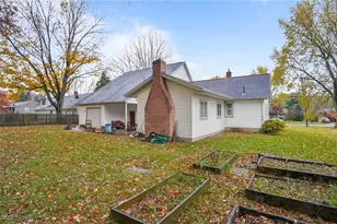 36 Hilltop Blvd, Canfield, OH 44406 - Photo 33