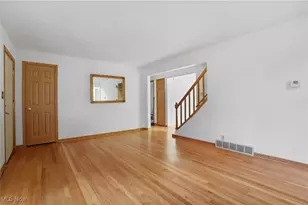 36 Hilltop Blvd, Canfield, OH 44406 - Photo 3