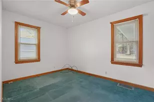 36 Hilltop Blvd, Canfield, OH 44406 - Photo 17