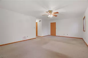 36 Hilltop Blvd, Canfield, OH 44406 - Photo 25