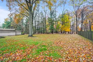 36 Hilltop Blvd, Canfield, OH 44406 - Photo 31