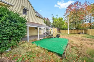 987 E 78th St, Loveland, OH 44103 - Photo 21