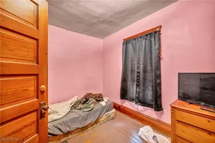 987 E 78th St, Loveland, OH 44103 - Photo 17