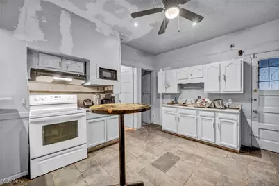 987 E 78th Street, Loveland, OH 44103 - Photo 7