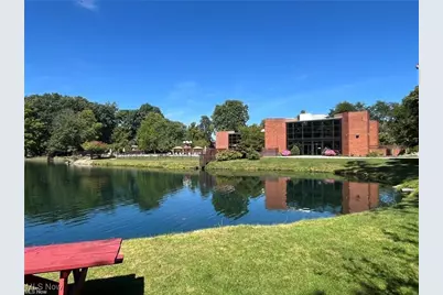 796 Pipes Court #1604, Sagamore Hills, OH 44067 - Photo 27