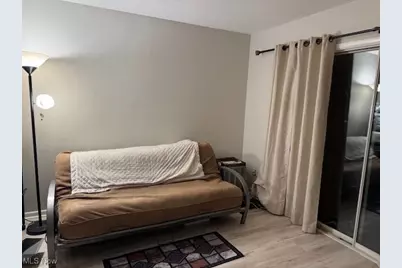 796 Pipes Court #1604, Sagamore Hills, OH 44067 - Photo 5