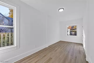 2002 Valentine Avenue, Loveland, OH 44109 - Photo 9