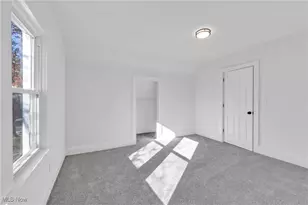 2002 Valentine Ave, Loveland, OH 44109 - Photo 19