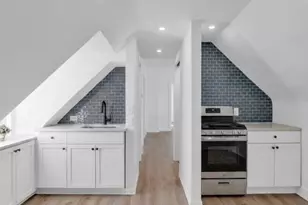 2002 Valentine Ave, Loveland, OH 44109 - Photo 27