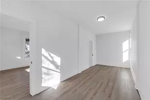 2002 Valentine Ave, Loveland, OH 44109 - Photo 7