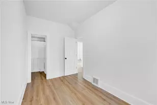 2002 Valentine Ave, Loveland, OH 44109 - Photo 15