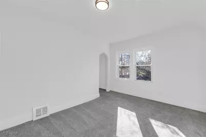 2002 Valentine Avenue, Loveland, OH 44109 - Photo 17