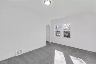 2002 Valentine Ave, Loveland, OH 44109 - Photo 17