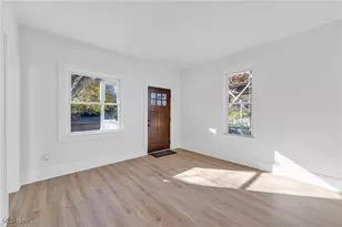 2002 Valentine Ave, Loveland, OH 44109 - Photo 7