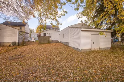 242 Monroe Avenue, Cuyahoga Falls, OH 44221 - Photo 31