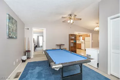 242 Monroe Avenue, Cuyahoga Falls, OH 44221 - Photo 15