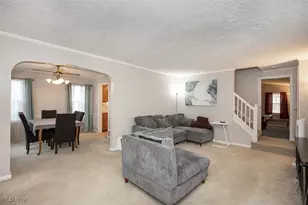 242 Monroe Ave, Cuyahoga Falls, OH 44221 - Photo 5