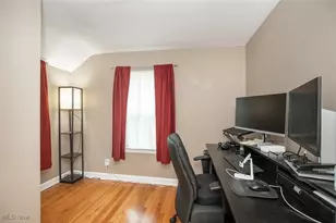 242 Monroe Ave, Cuyahoga Falls, OH 44221 - Photo 19