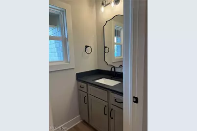 2601 Lake Center Street NW, Lake, OH 44685 - Photo 9