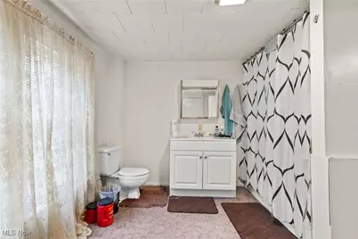 56065 National Road, Bridgeport, OH 43912 - Photo 17