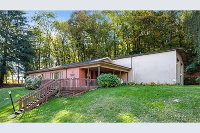 17981 Township Road 347, Coshocton, OH 43812 - Photo 5