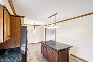 1470 Turnberry Dr, Youngstown, OH 44512 - Photo 17