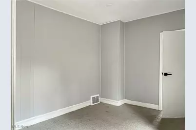 213 Gates Avenue, Elyria, OH 44035 - Photo 19