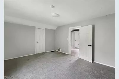 213 Gates Avenue, Elyria, OH 44035 - Photo 23