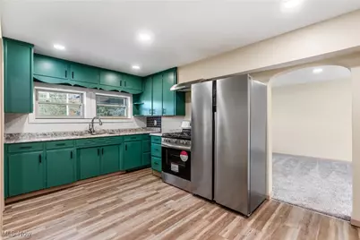 724 Garden Road, Zanesville, OH 43701 - Photo 5