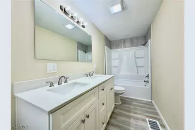 8285 Munson Road, Mentor, OH 44060 - Photo 21