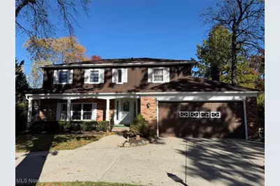 9474 Stoney Creek Lane, Parma Heights, OH 44130 - Photo 3