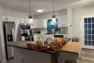 2713 Smith Rd, Fairlawn, OH 44333 - Photo 3