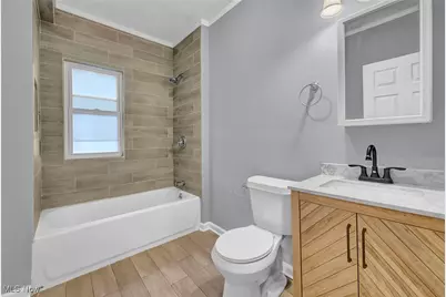 3234 Euclid Heights Boulevard #Upper, Cleveland Heights, OH 44118 - Photo 21