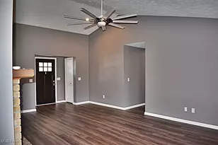 5178 Berkeley Dr, Sheffield Village, OH 44054 - Photo 7