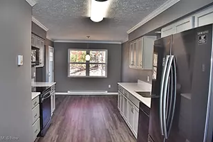 5178 Berkeley Dr, Sheffield Village, OH 44054 - Photo 15