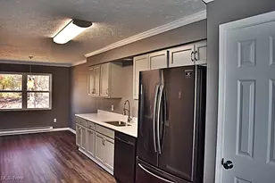 5178 Berkeley Dr, Sheffield Village, OH 44054 - Photo 17