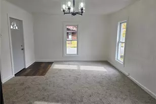 731 S 6th St, Coshocton, OH 43812 - Photo 5