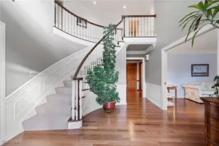 2929 Carie Hill Cir NW, Massillon, OH 44646 - Photo 5