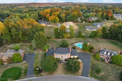 2929 Carie Hill Circle NW, Massillon, OH 44646 - Photo 3