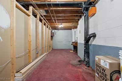 2929 Carie Hill Circle NW, Massillon, OH 44646 - Photo 39