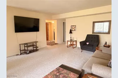 6340 Greenwood Parkway #405, Sagamore Hills, OH 44067 - Photo 3