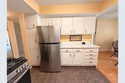 6340 Greenwood Parkway #405, Sagamore Hills, OH 44067 - Photo 7