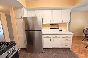 6340 Greenwood Pkwy, Sagamore Hills, OH 44067 - Photo 7