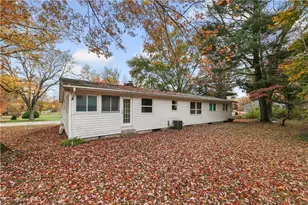 3081 Bancroft Rd, Fairlawn, OH 44333 - Photo 41